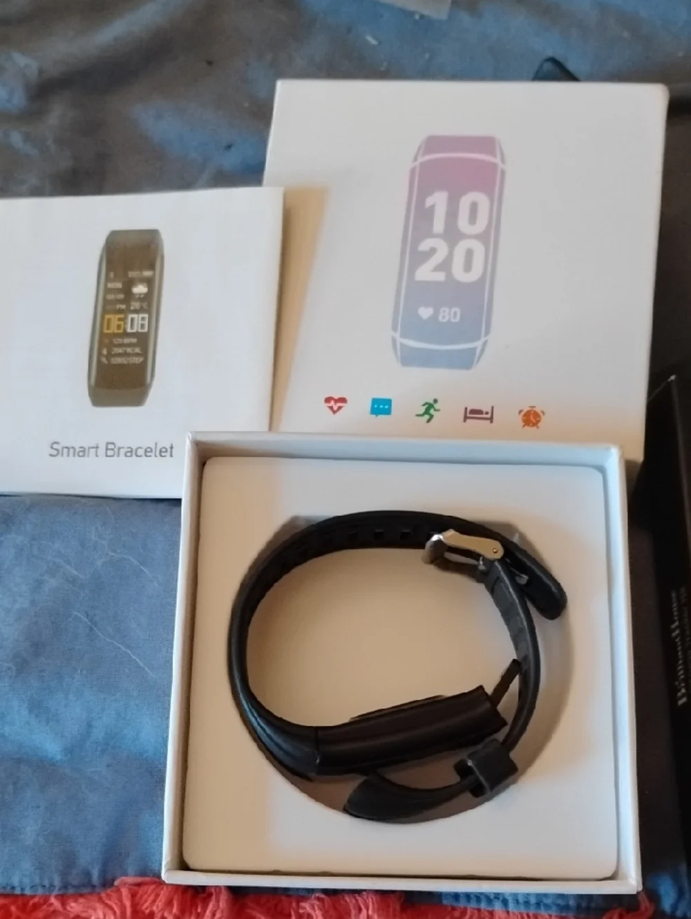 Green Fitness Tracker Smart Bracelets& Watches- Activity Trackers(6)